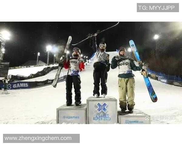 南京攀岩队在极限运动会中以77分稳居积分榜首位 南京攀岩队在极限运动会中以77分稳居积分榜首位