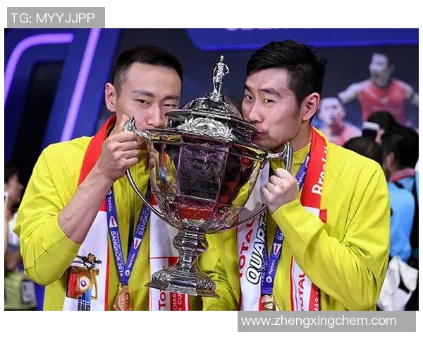 赛后分析:杭州羽毛球队与武汉羽毛球队速度对比及战术探讨 赛后分析:杭州羽毛球队与武汉羽毛球队速度对比及战术探讨