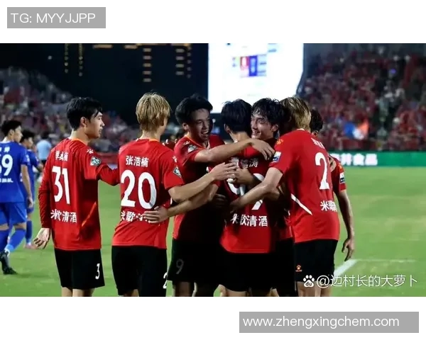 南京足球队灵活性引发热议球迷对战术调整的看法与期待